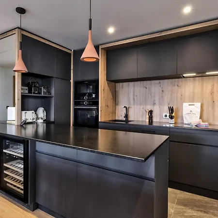 Arcelin - 5 Pieces Pour 8 Personnes 574 Courchevel